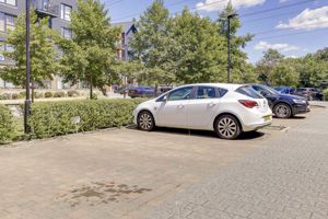 Photo 18- click for photo gallery